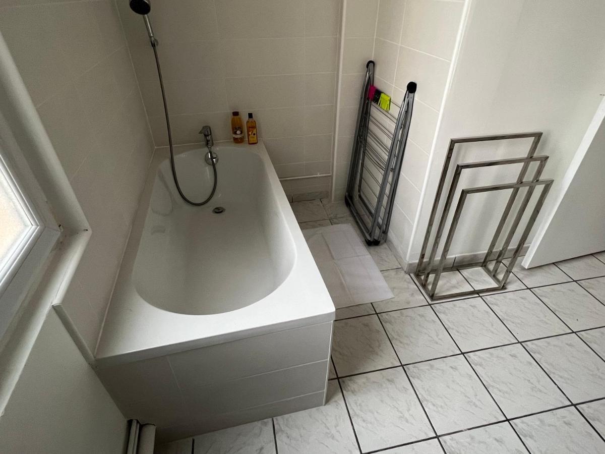 Beau 2 Pieces Quartier Brindeau A 10 Min A Pied Des Docks Et 20 Min De La Gare - Les Appartements Oceane Le Havre Exterior foto